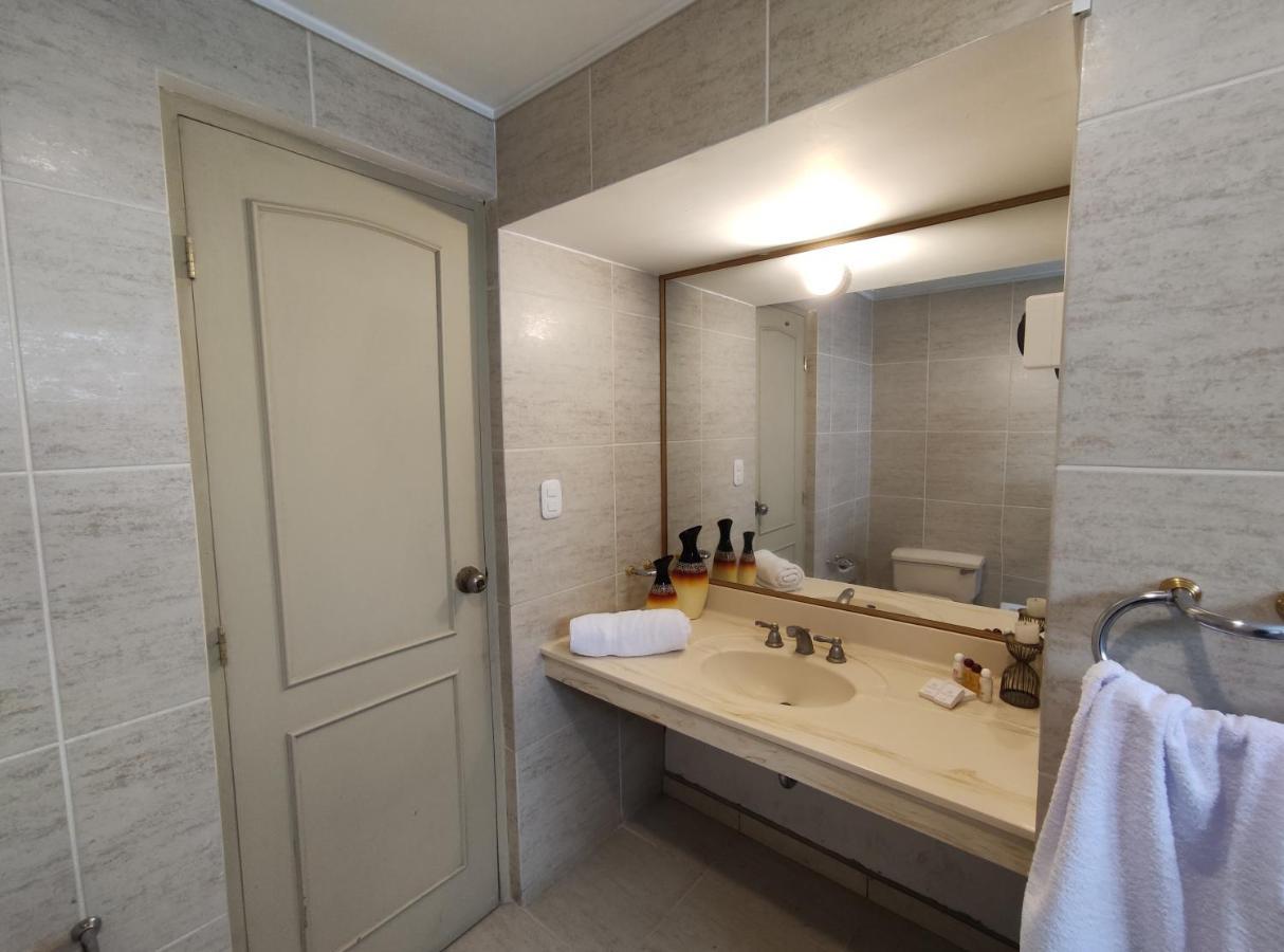Inti Llaqta Hotel & Suites Lima Eksteriør billede